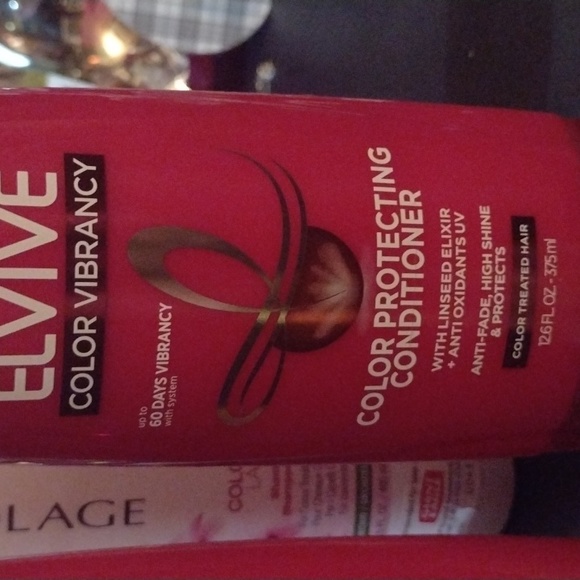 L'Oreal elvive color vibrancy - Picture 3 of 3